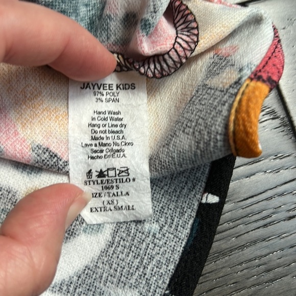 jay vee kids off shoulder crop top and flare miniskirt - Picture 5 of 7